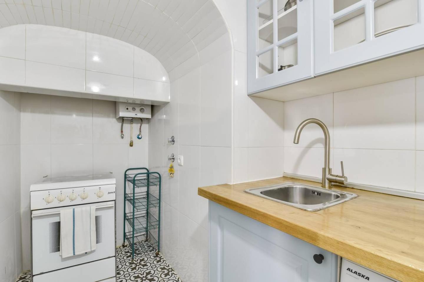 Portuguese Design 1 Bedroom In The Heart Of Apartment *