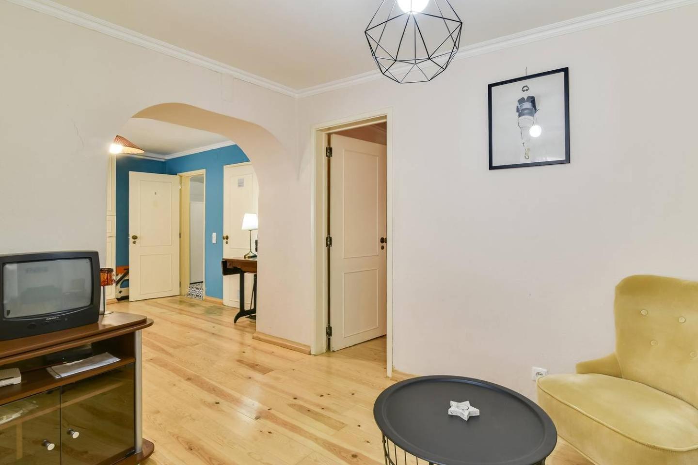 Portuguese Design 1 Bedroom In The Heart Of Apartment *