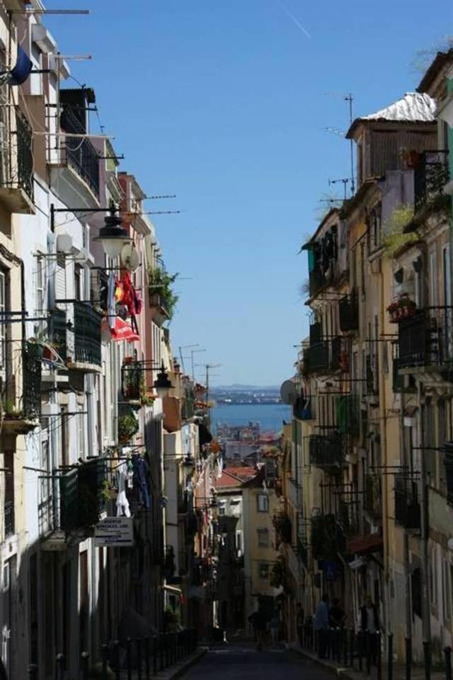 Apartment Portuguese Design 1 Bedroom In The Heart Of