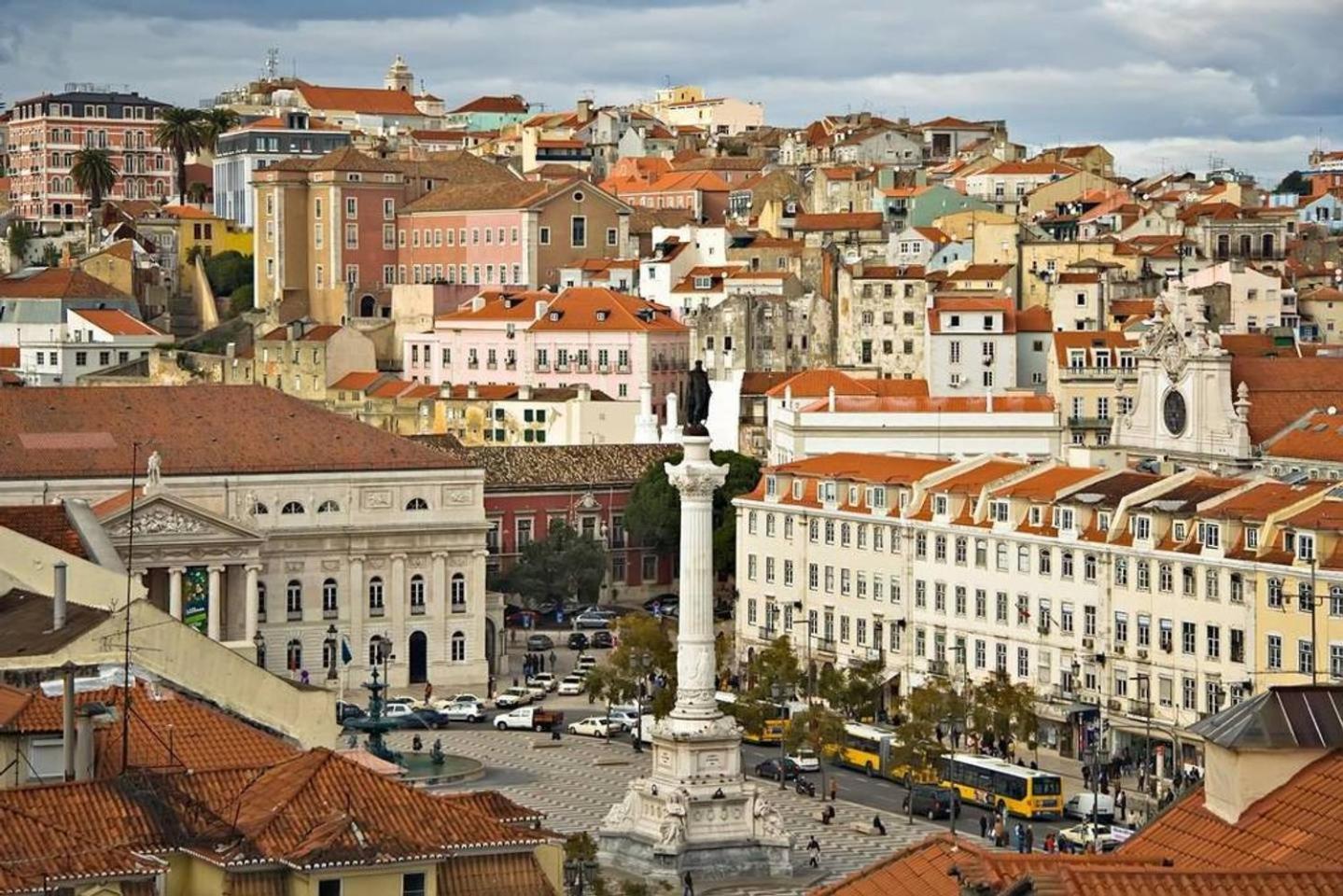 Portuguese Design 1 Bedroom In The Heart Of * Lisbon