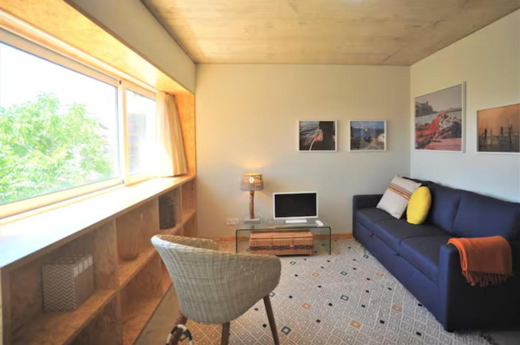 Madragoa Modern Apartment