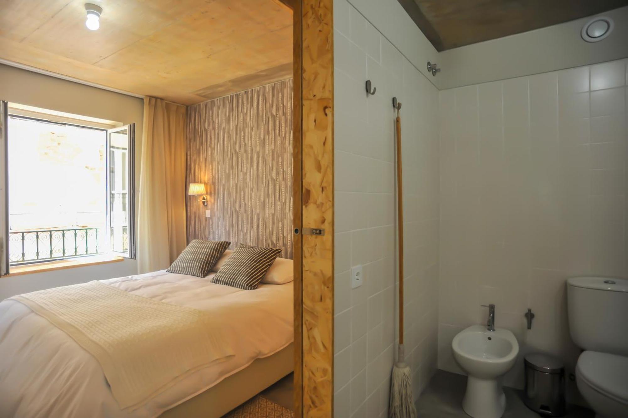 Apartment Madragoa Modern Lisbon