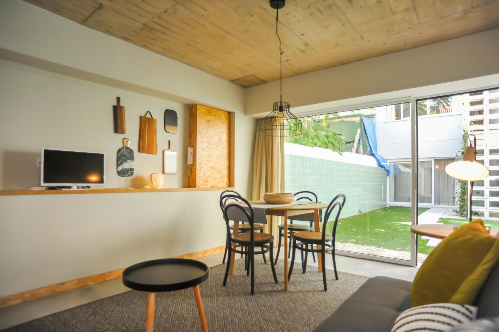 Apartment Madragoa Modern Lisbon