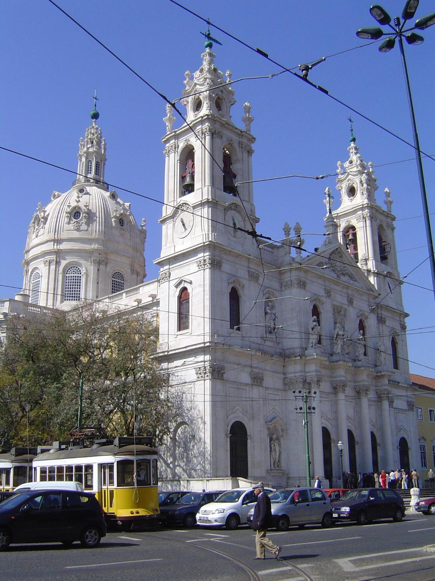 Apartamento Bem Localizado Para Familias & Amigos Apartment Lisbon