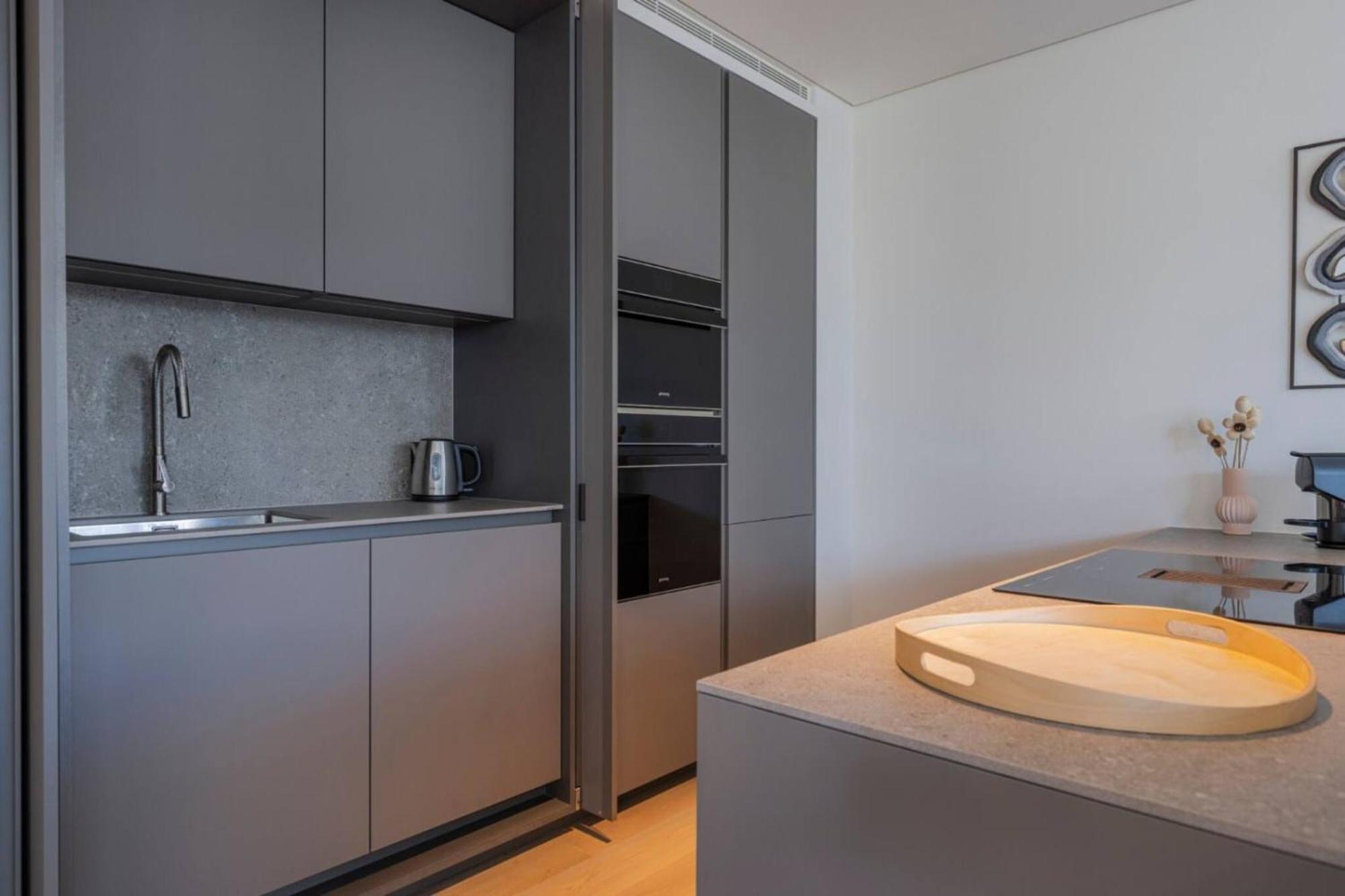 Riverside Delight Apartment