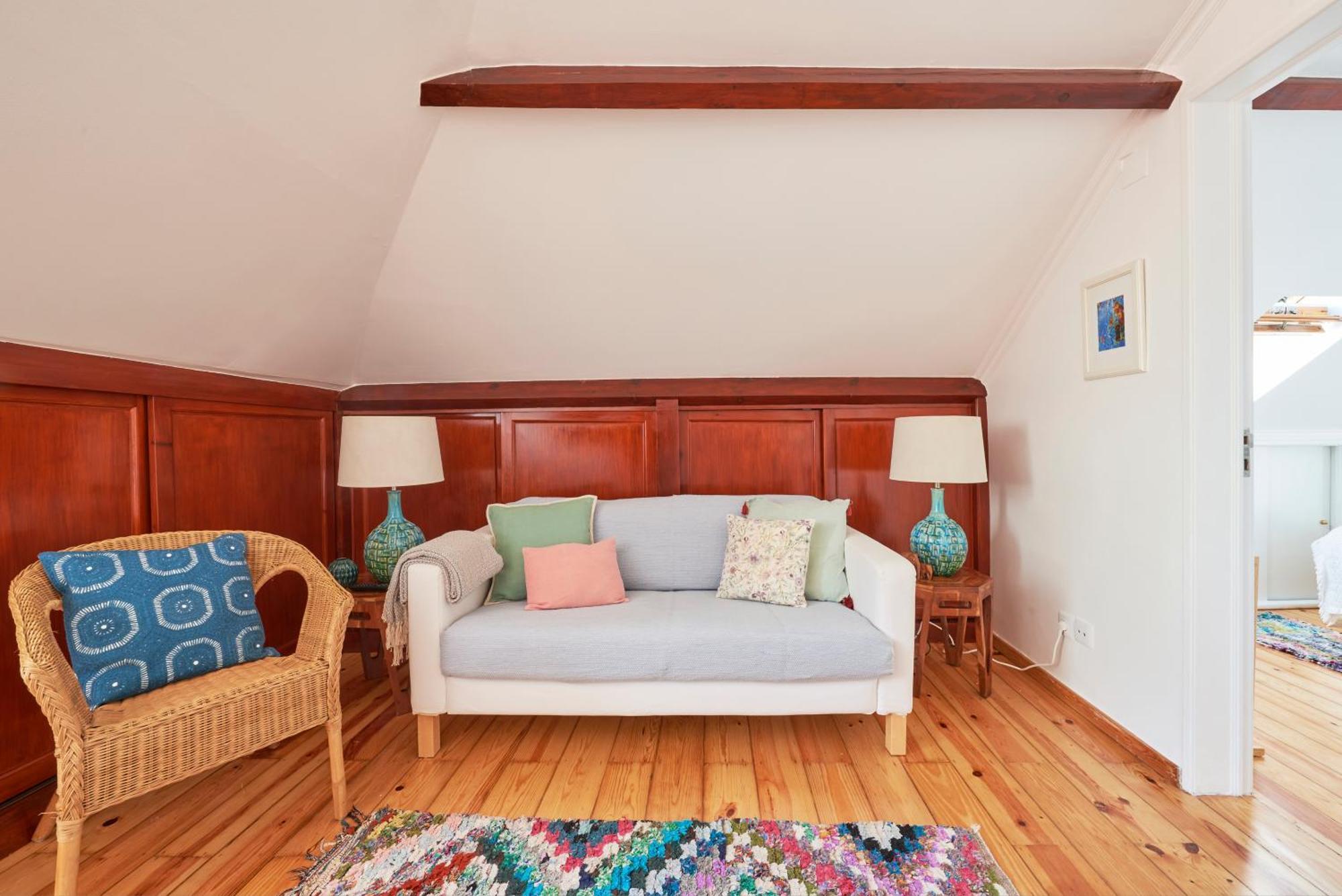 Central, Comfy And Light-filled Apt, By Timecooler Apartment *