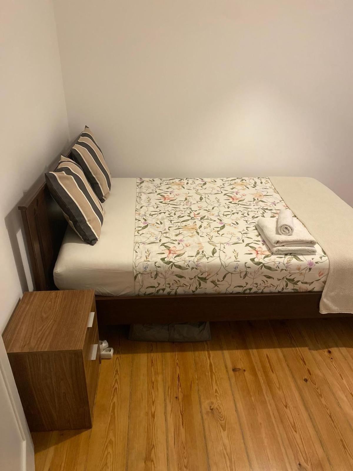 Quarto Moscavide Apartment *