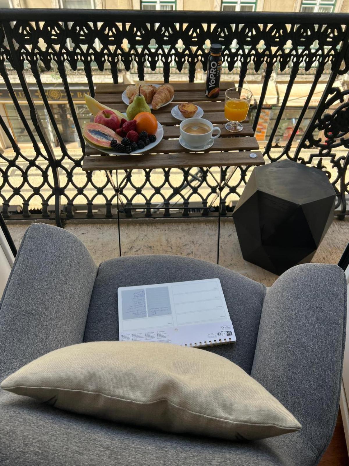 No Chiado Baixa De - Em Apartamento Partilhado Lisbon