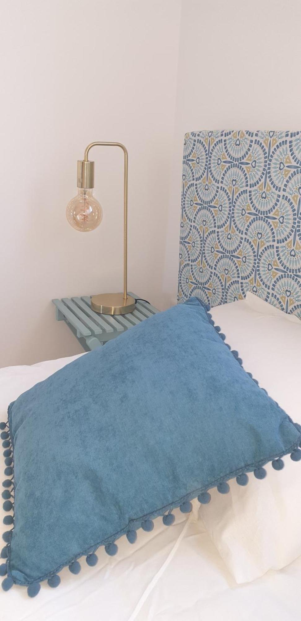 5min Walk To Subway & 10min Drive To Airport Apartment Lisbon
