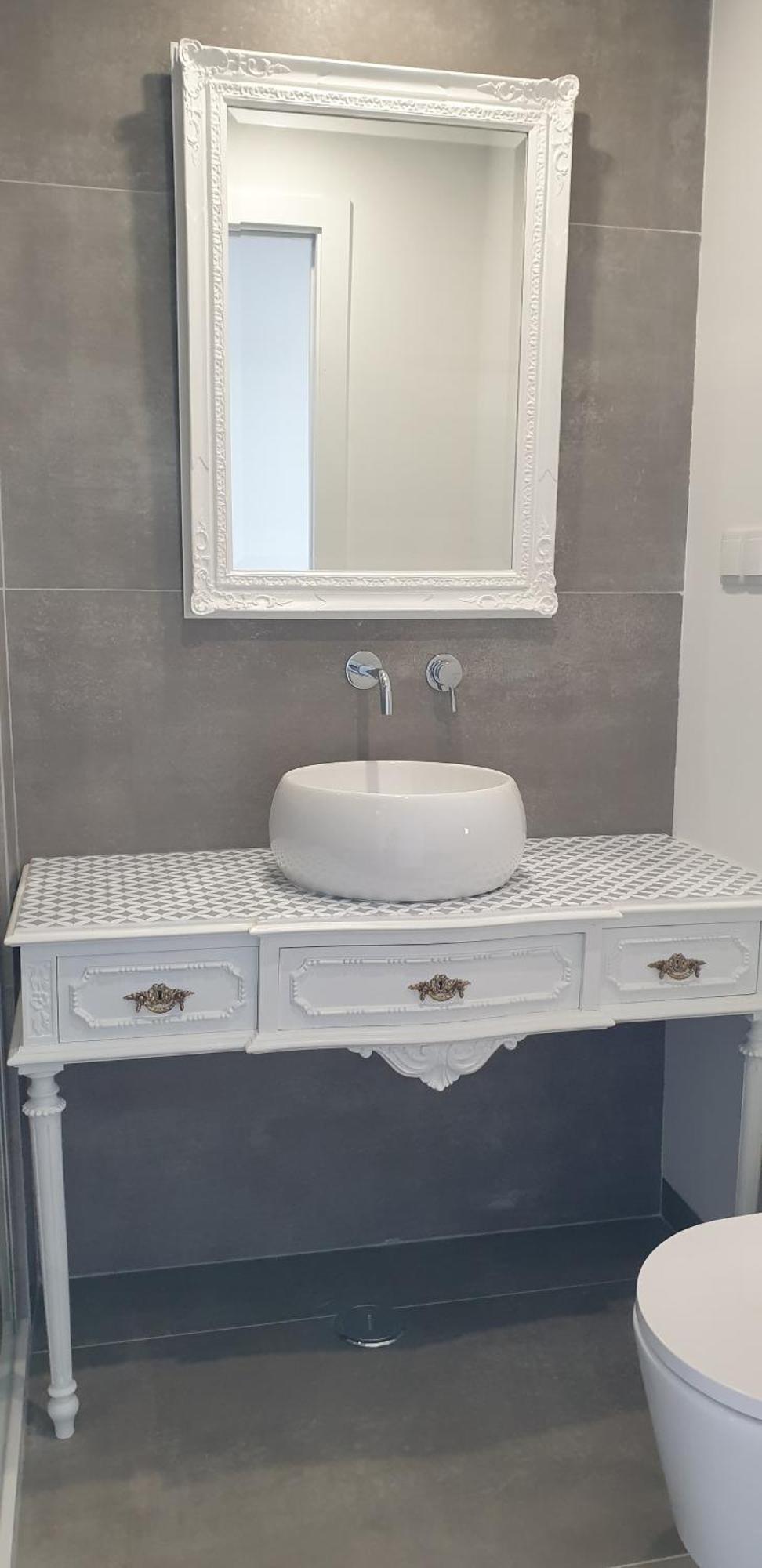 5min Walk To Subway & 10min Drive To Airport Apartment Lisbon