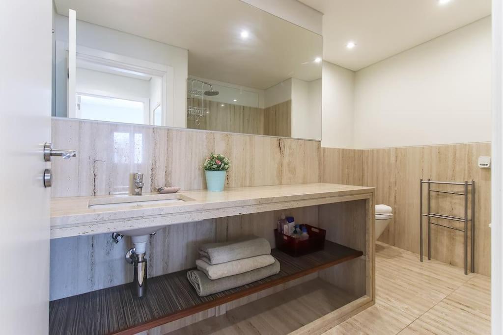 Apartment Nova Graca 1 *