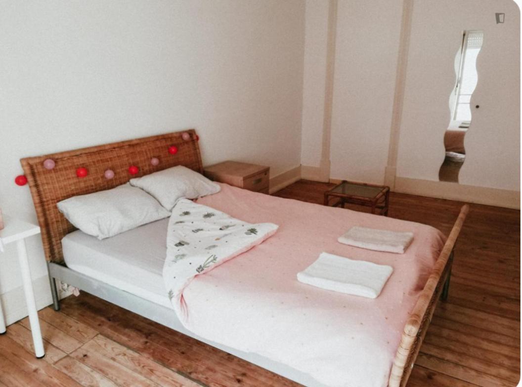 Homestay Alameda House *