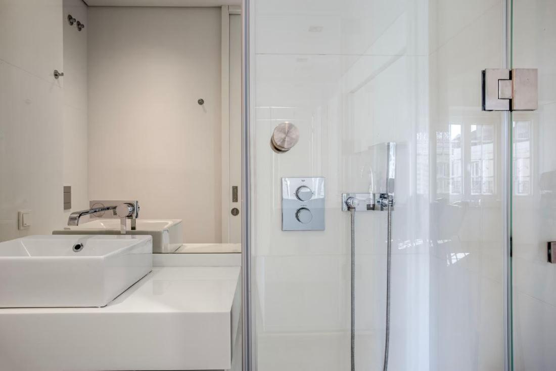 Private Bedrooms In The Heart Of Guest house
