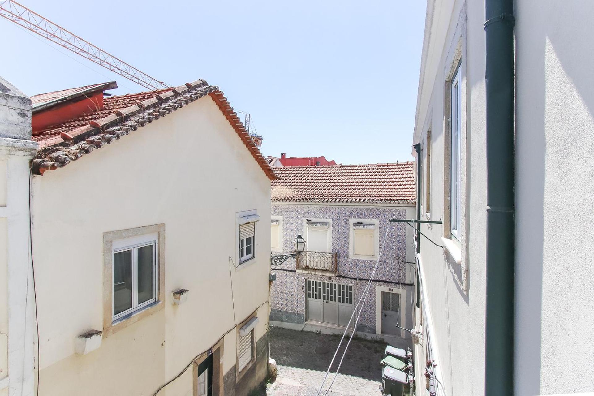 Typical Madragoa By Homing * Lisbon