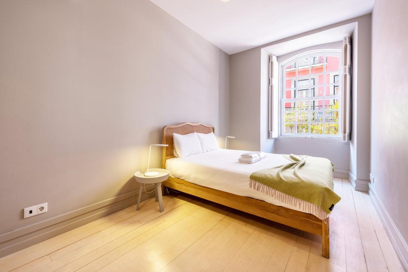 Apartment Guestready - Newly Renovated Chiado Haven *