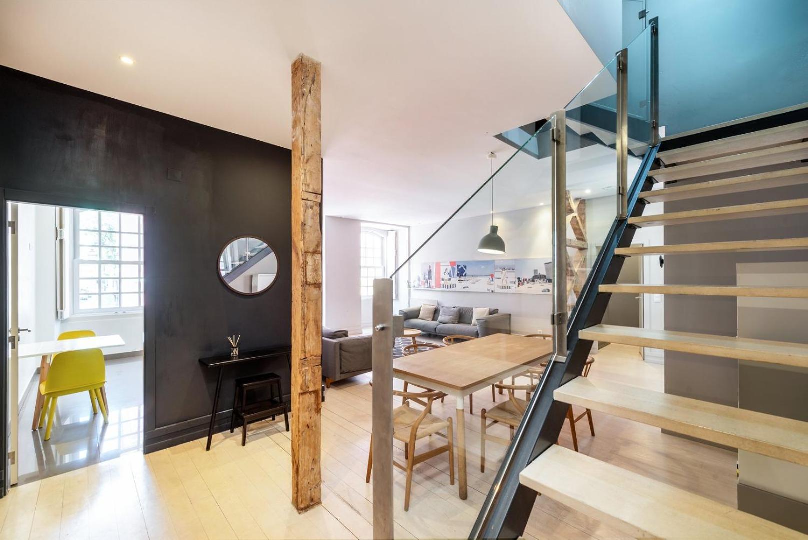 Apartment Guestready - Newly Renovated Chiado Haven *