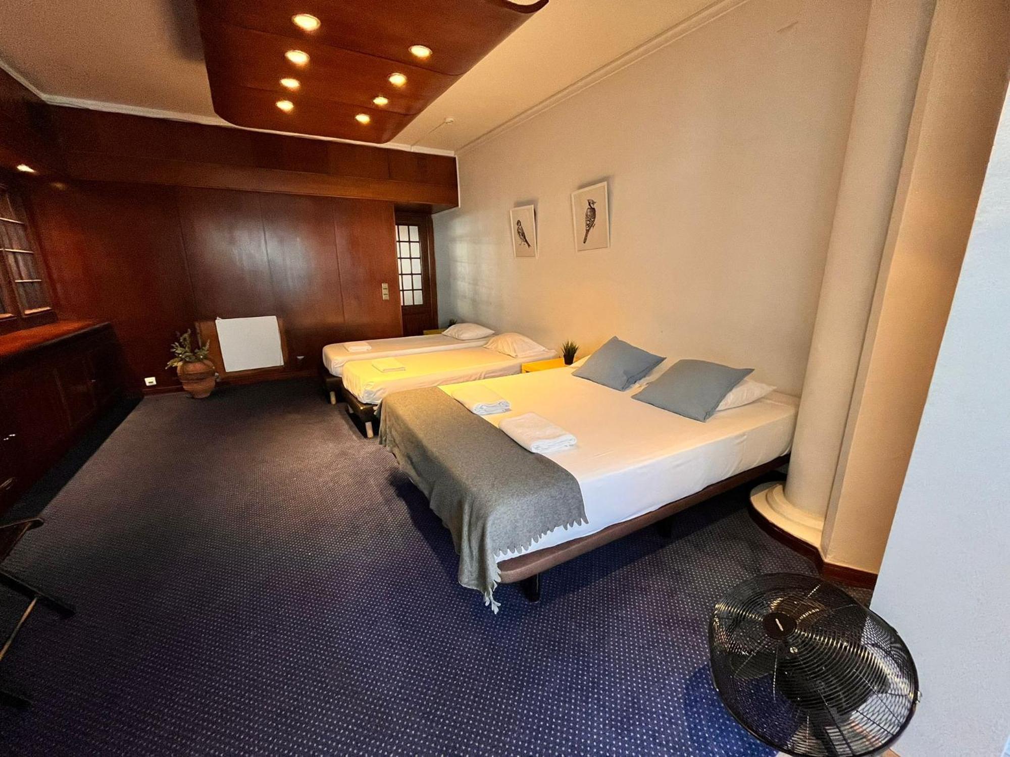 Hostel Castilho 63