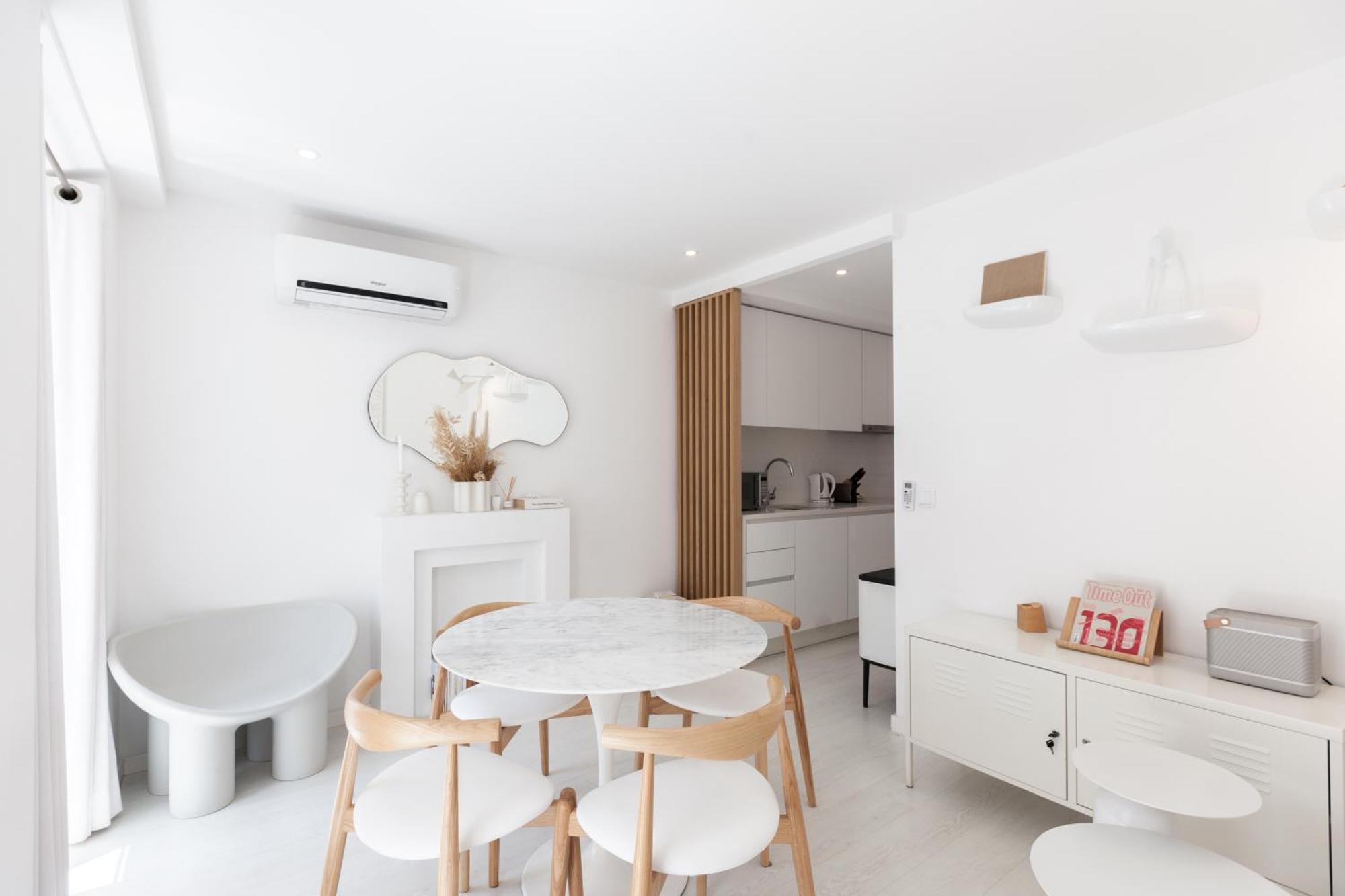Flh Portas Do Sol White Design Flat Apartment Lisbon