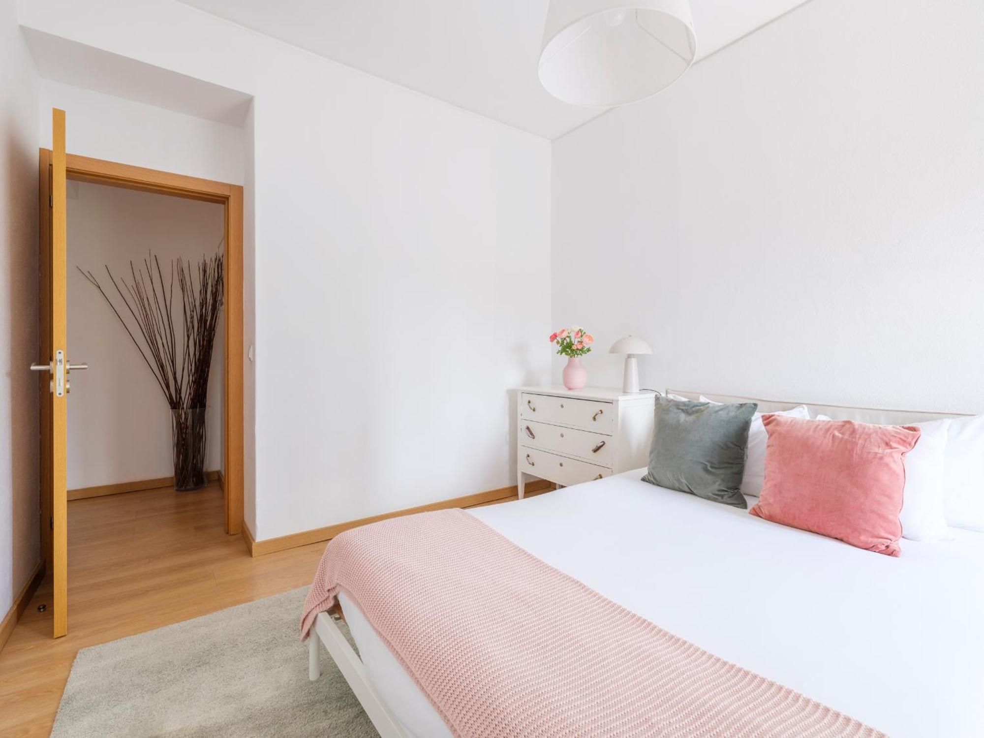 Apartment Olivais Spacious Near Airport