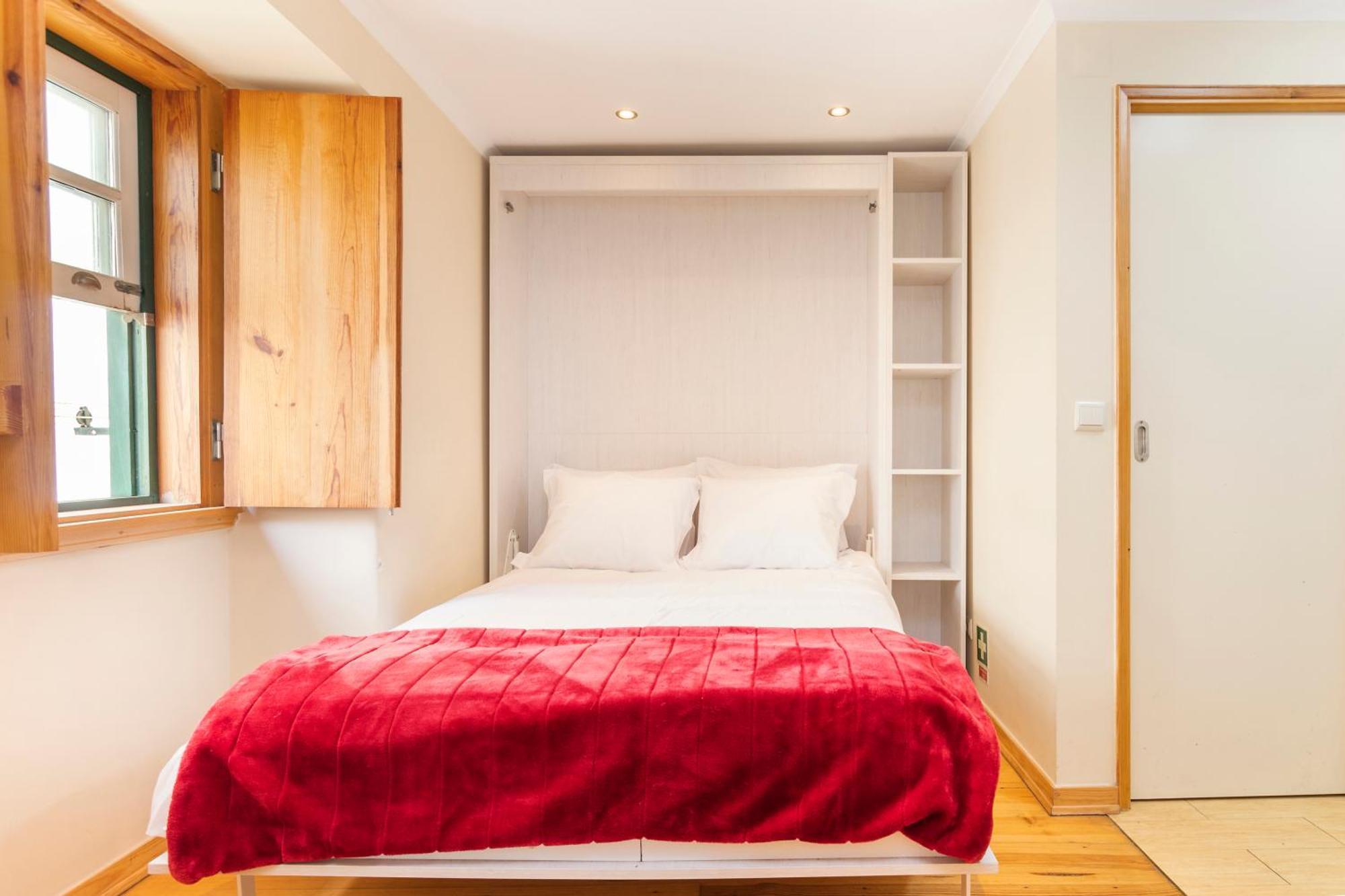 Budget 1 Bed Down Town * Lisboa