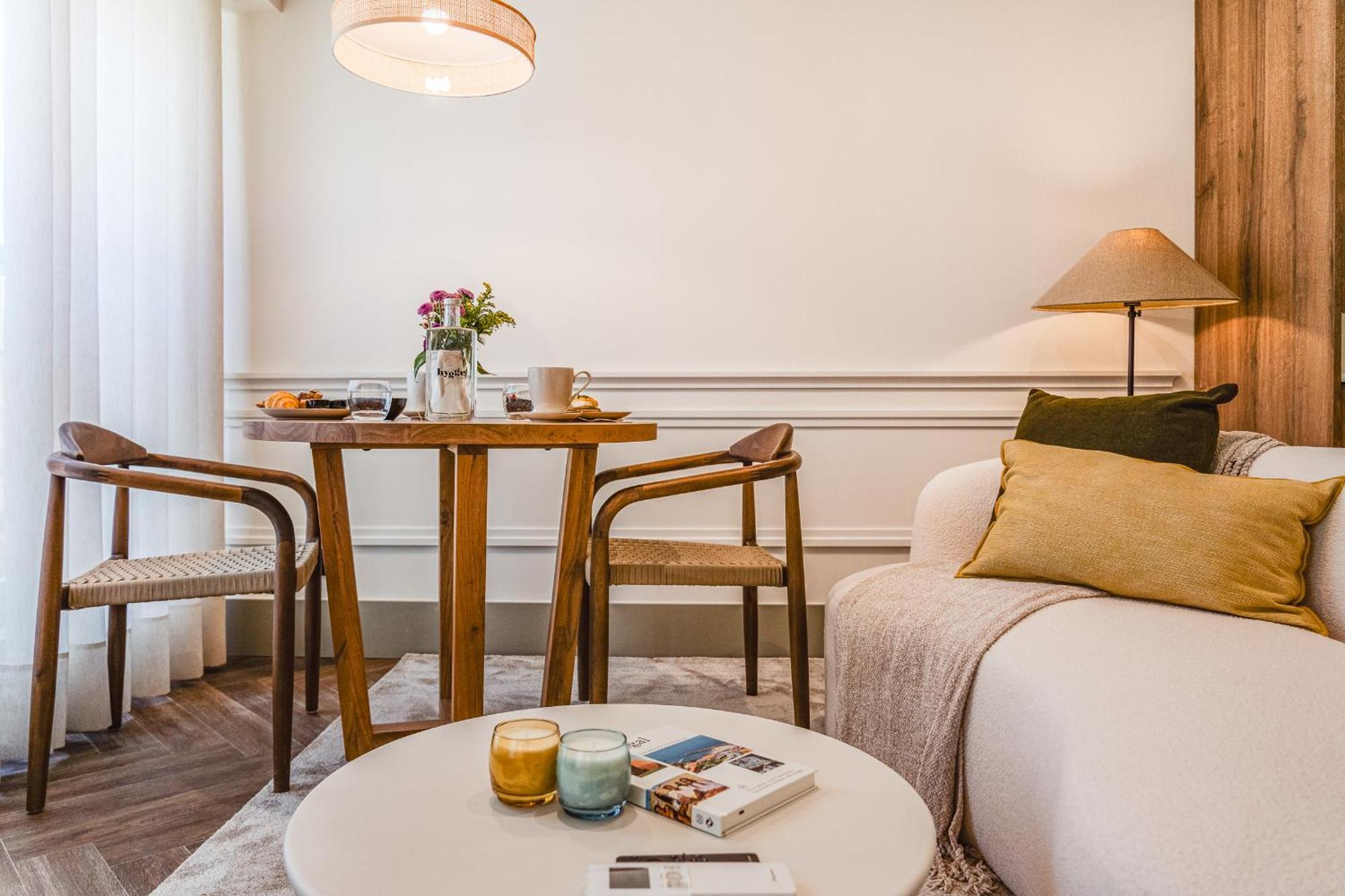 Hygge House Downtown Apartment