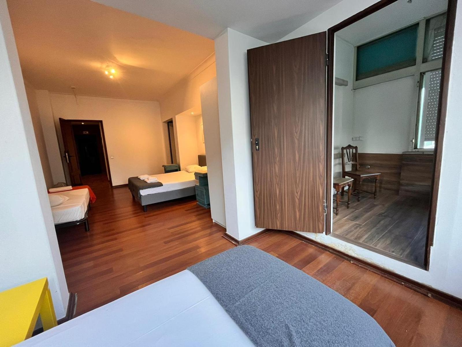 Hostel Castilho 63