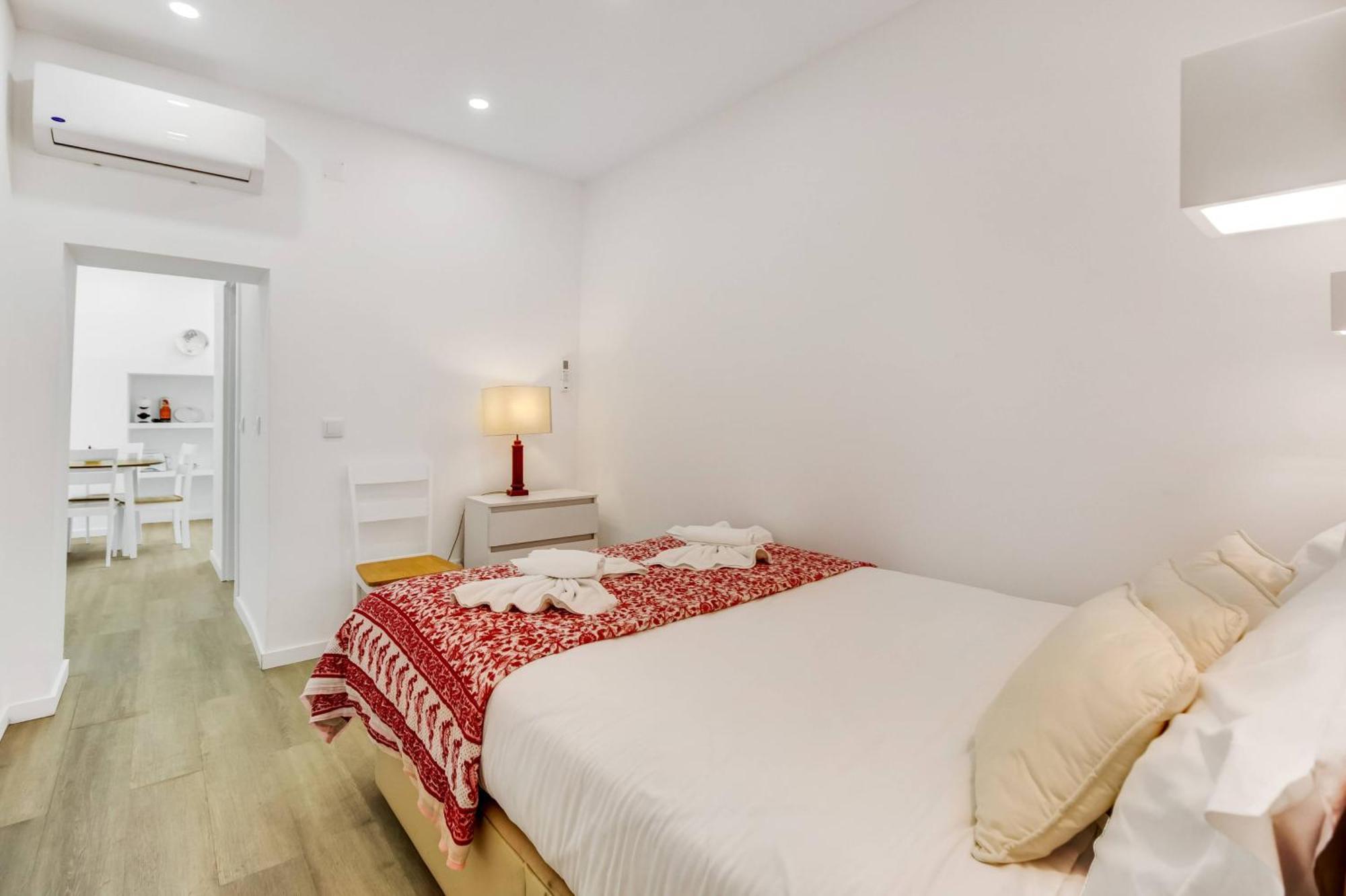 Apartment 155 - Amalia In Santos *