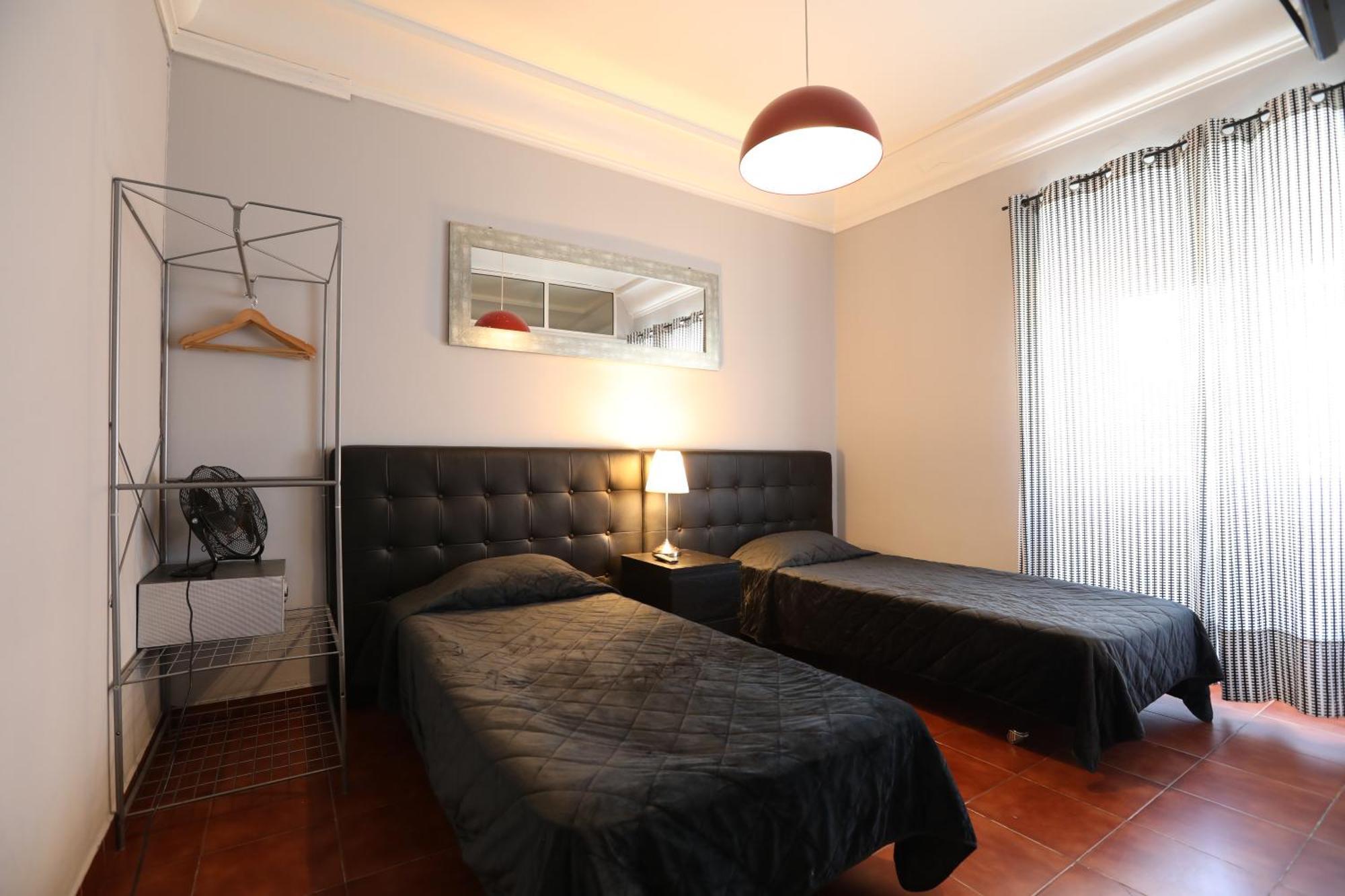 V Dinastia Guest house 2*