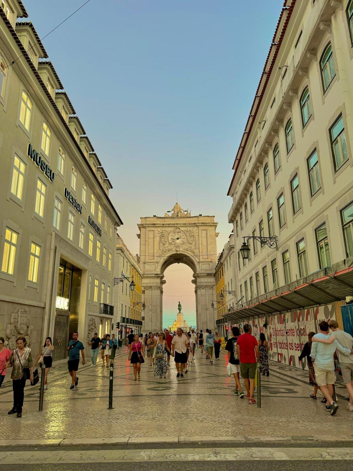 Em Homestay Lisbon