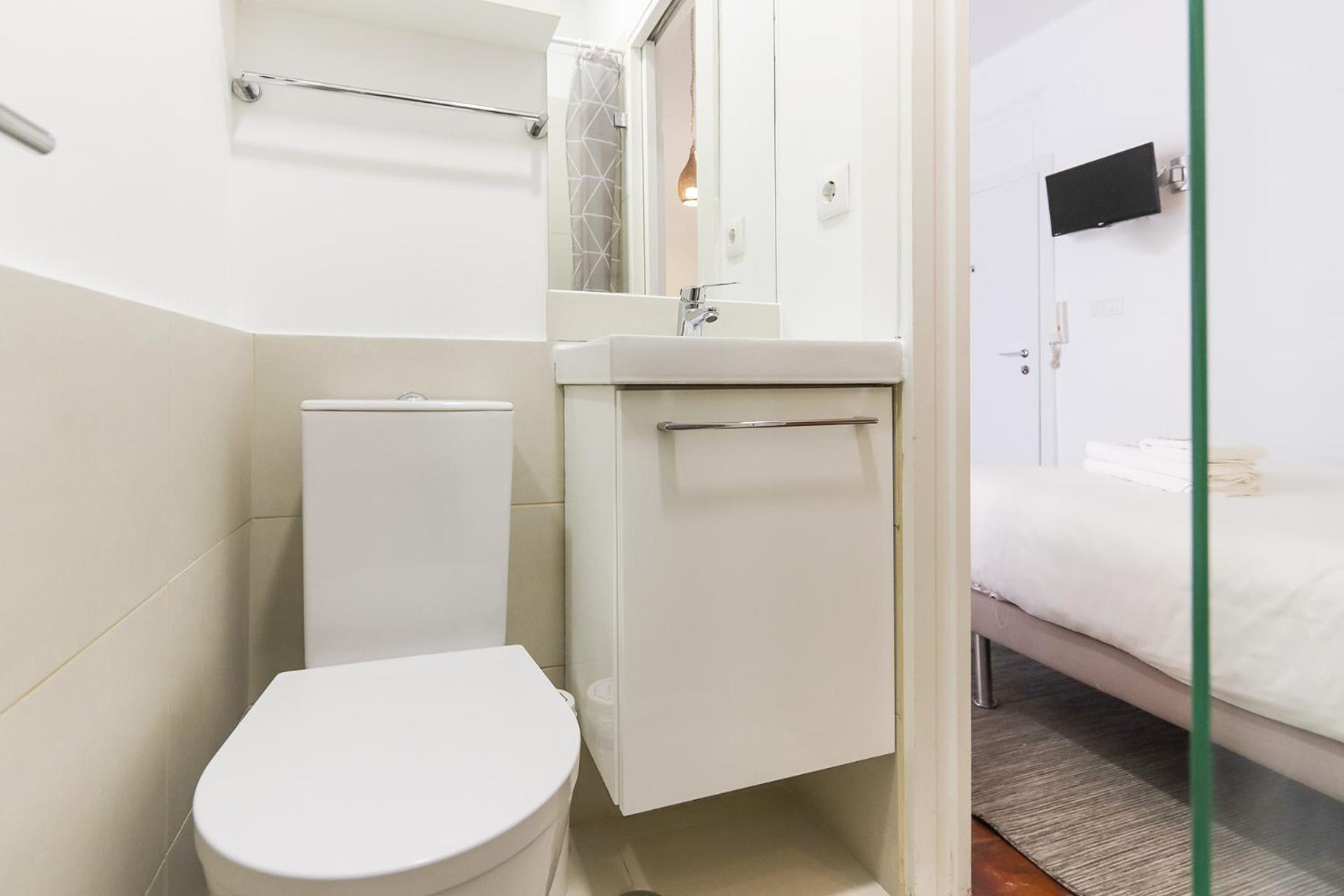 Santos Tiny By Homing Lisboa
