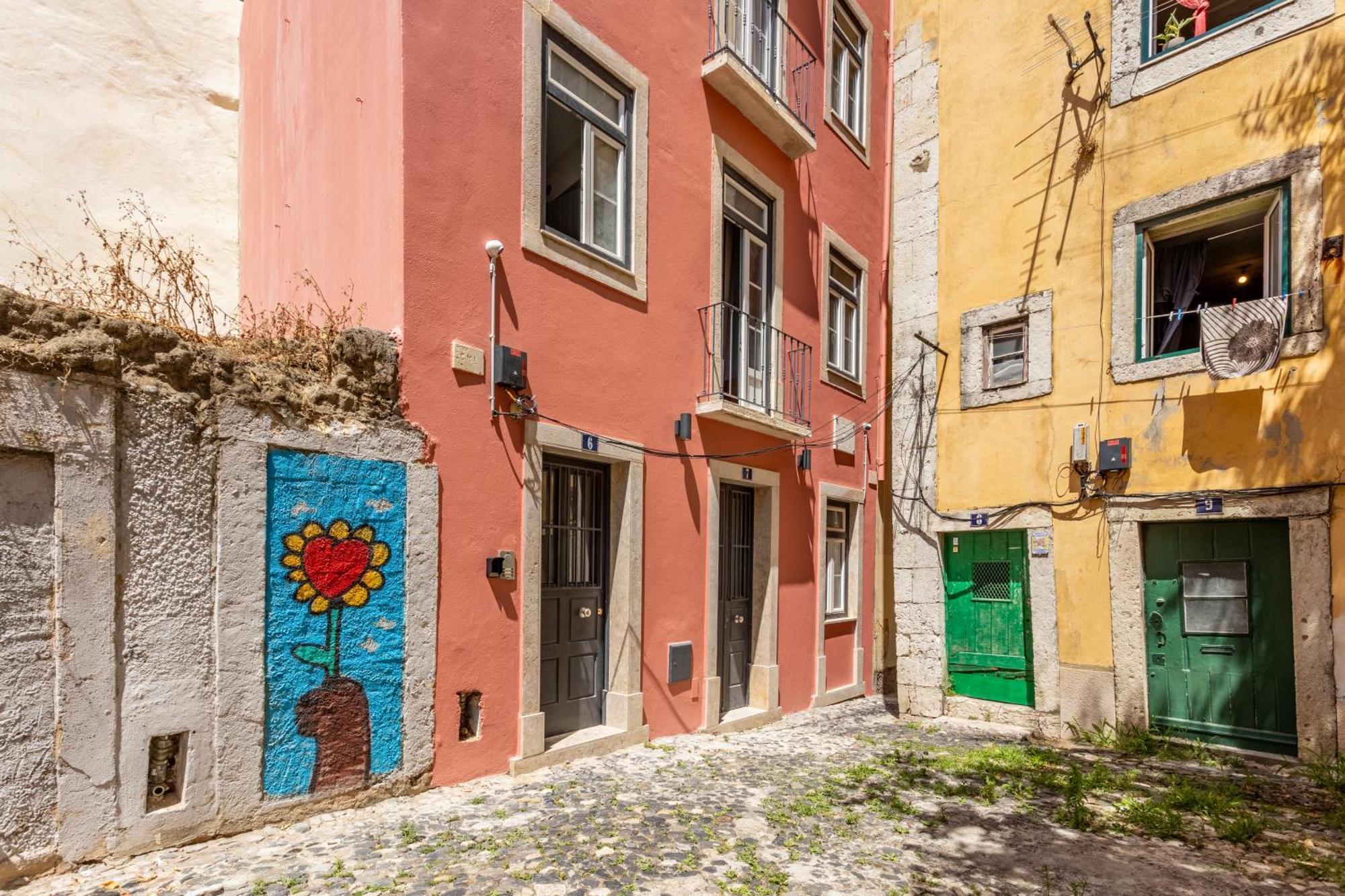 Gralhas * Lisbon