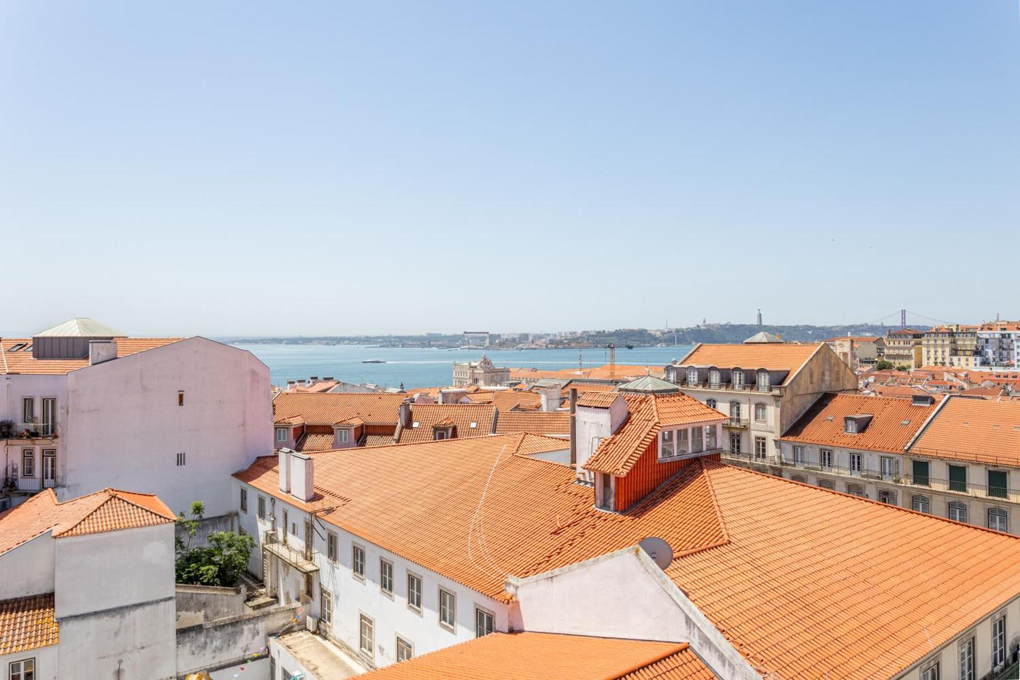 Gralhas * Lisbon