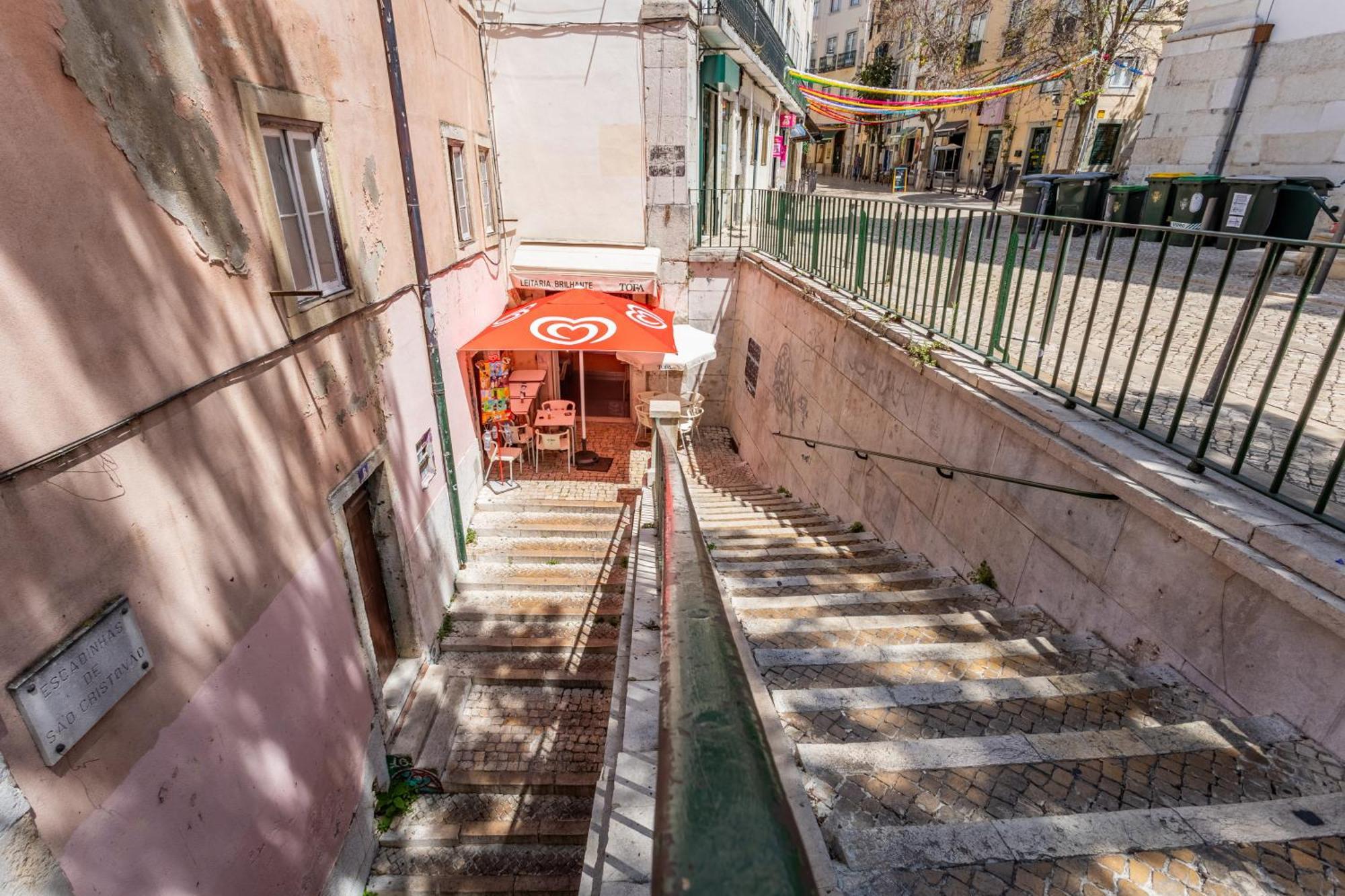 Gralhas Apartment Lisbon