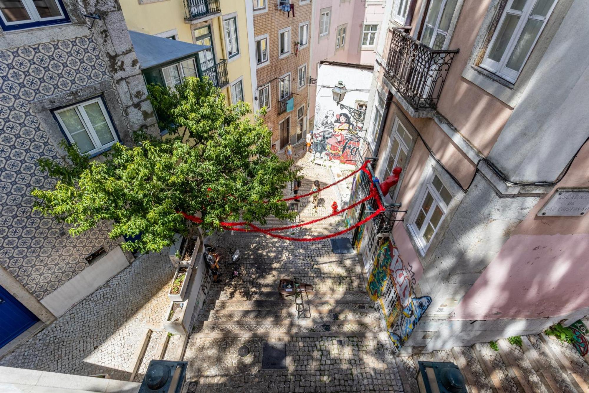 Apartment Gralhas Lisbon