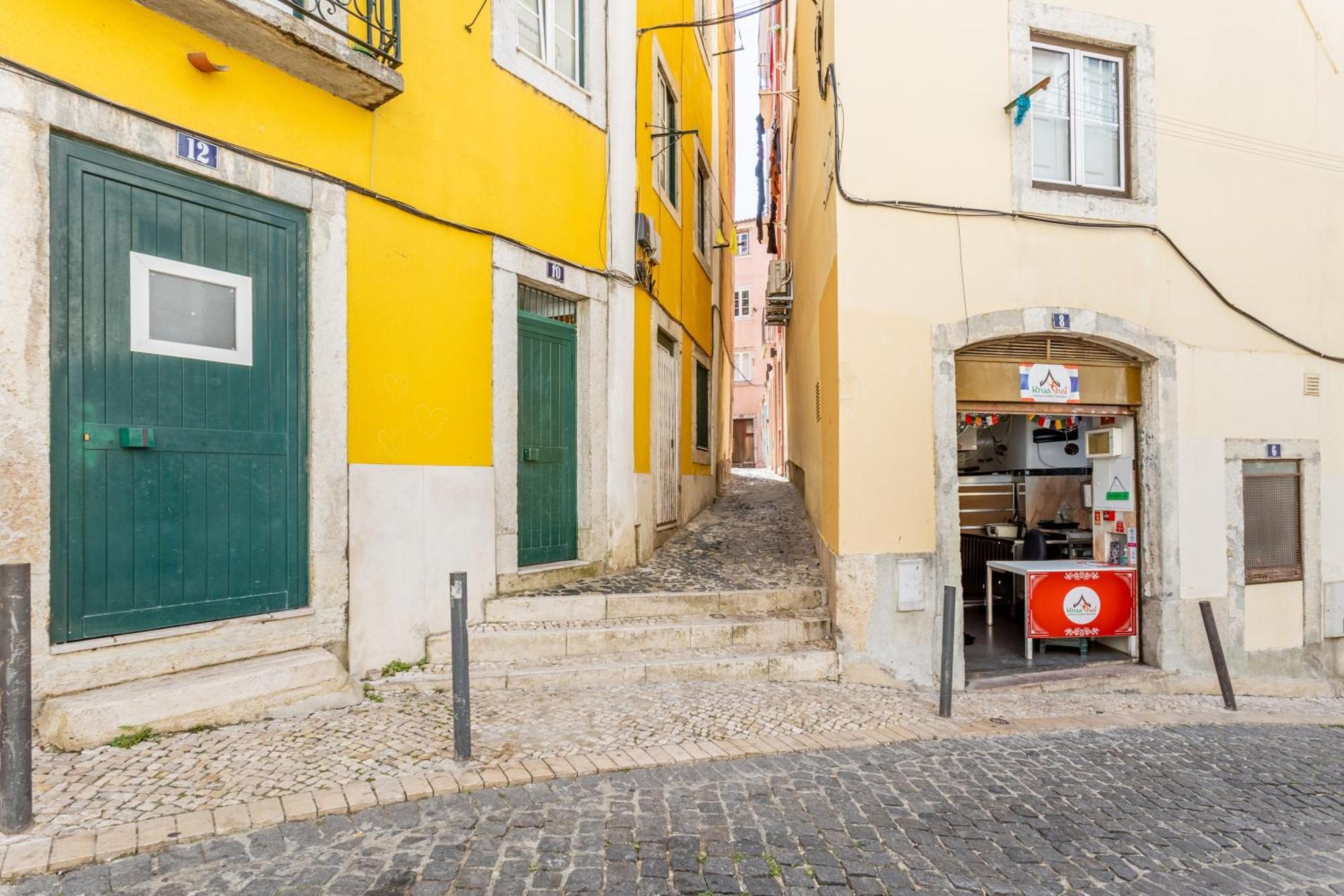 Gralhas * Lisbon