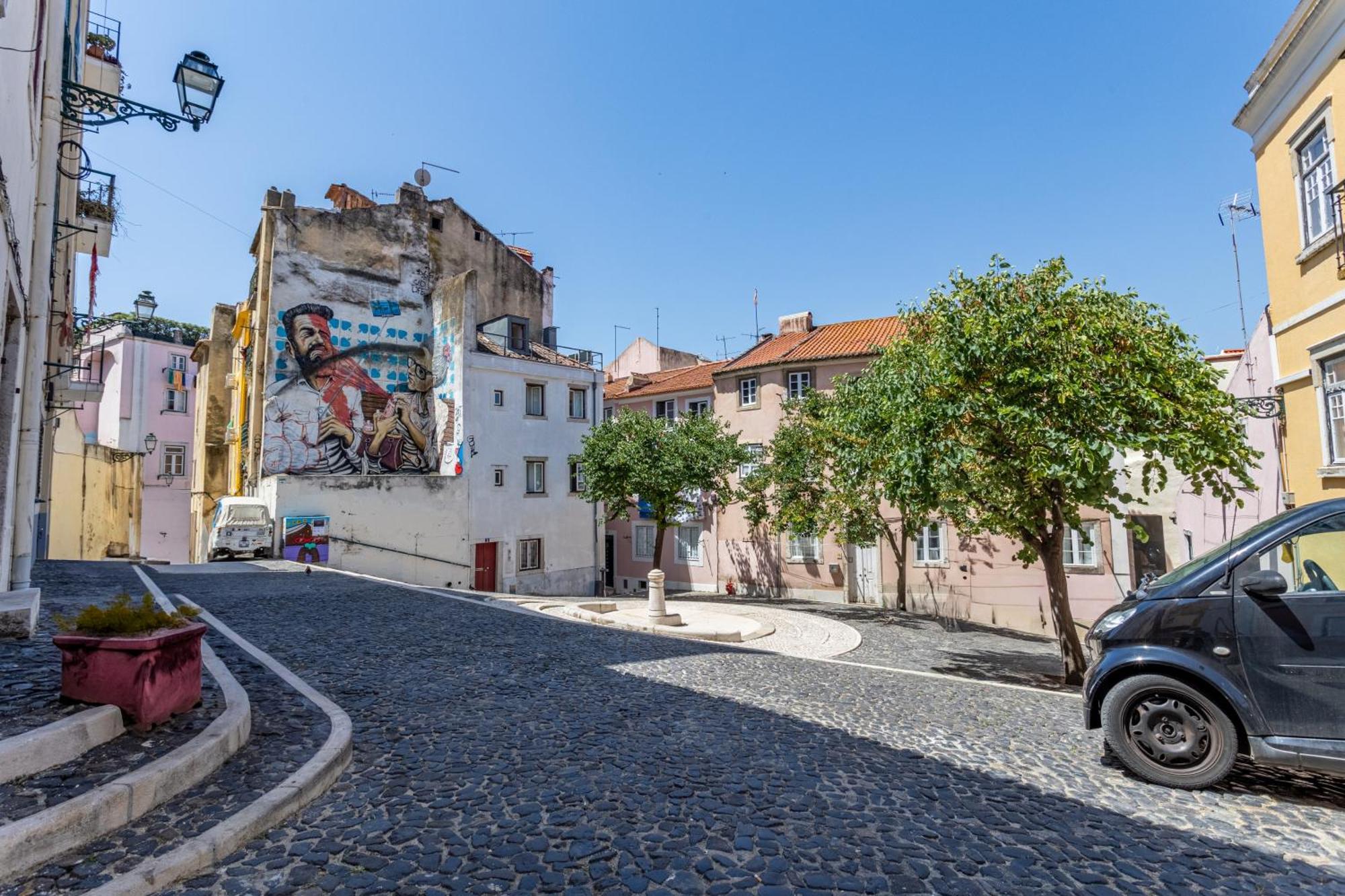 Apartment Gralhas Lisbon