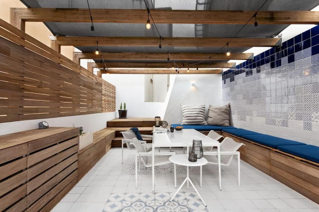Bica Lux Secret Terrace 2-bedroom Apartment Lisbon