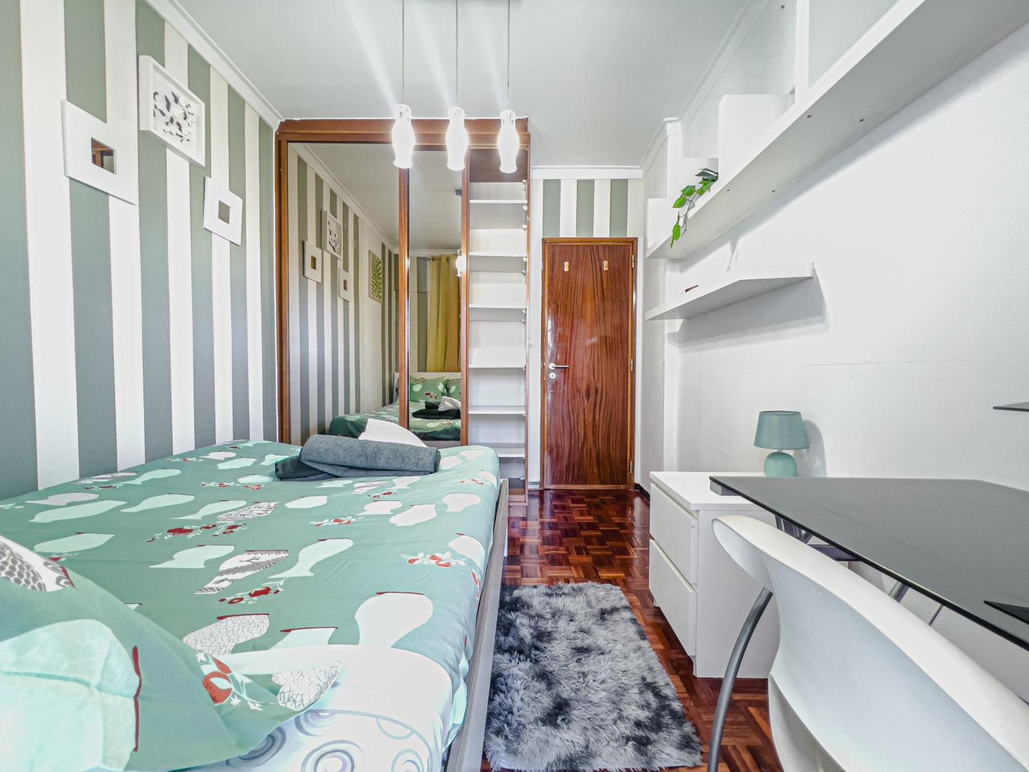 Family-friendly And Cozy 3-bedroom In Apartment