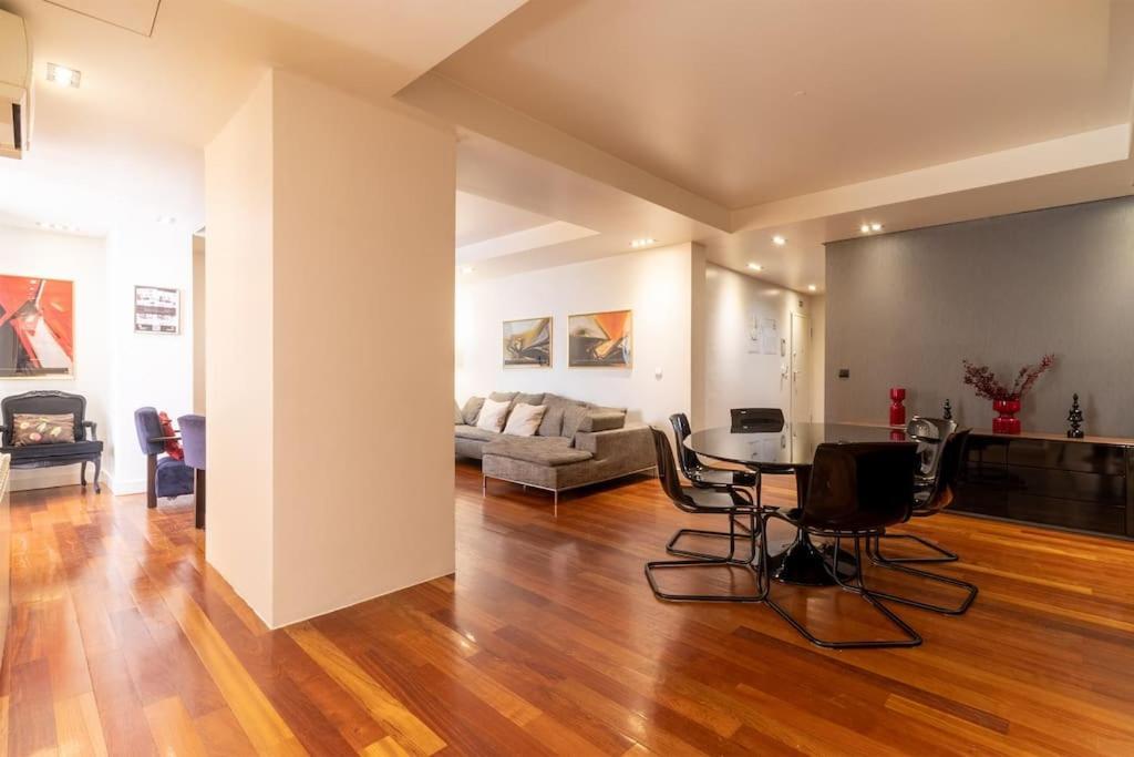 Apartment Chiado Deluxe Terrace 3 Bedroom