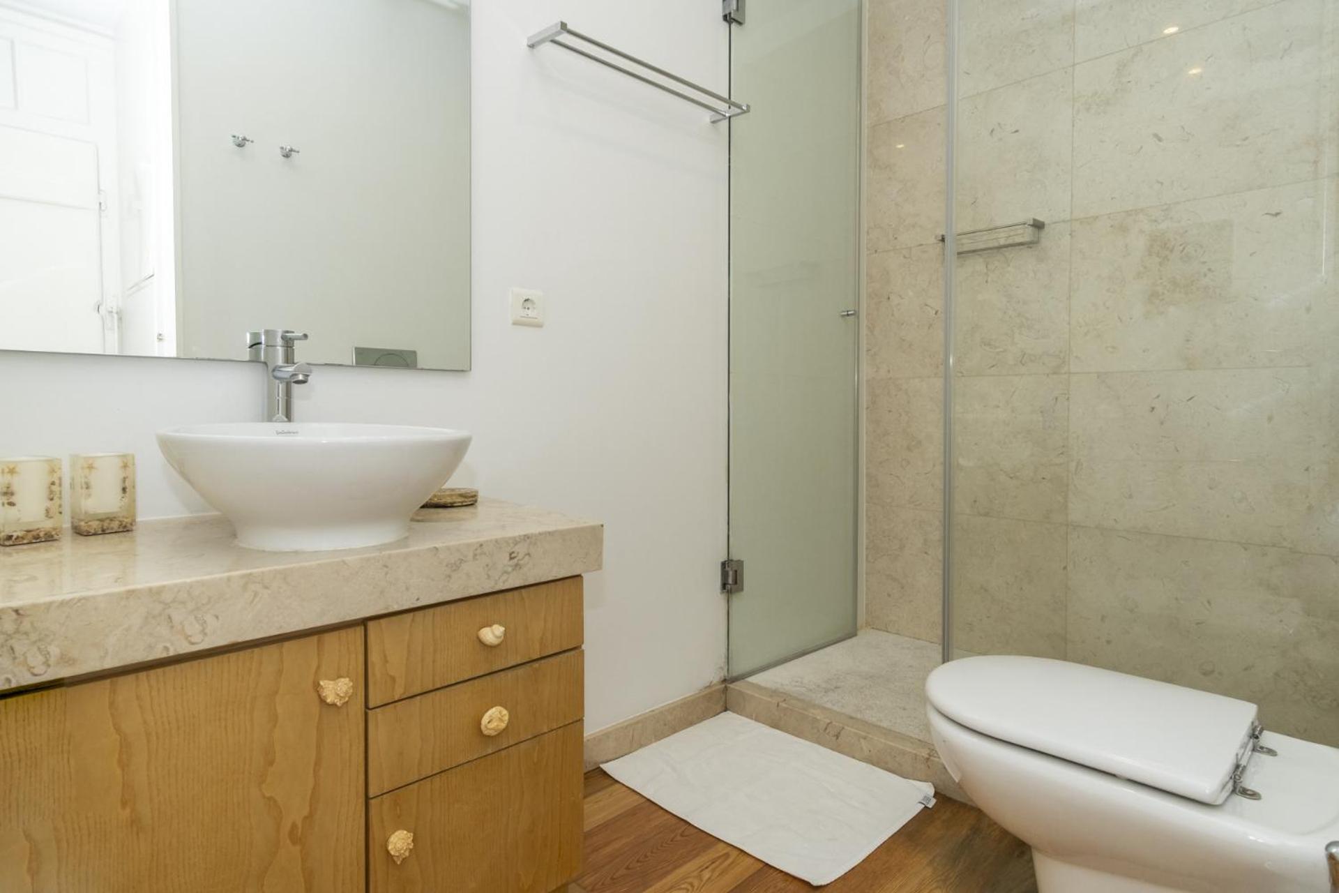 Duplex No Centro Historico De - Ttl321 Apartment Lisbon