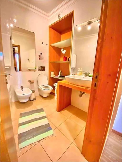 Charming Flat In Chiado-lisbon * Lisbon