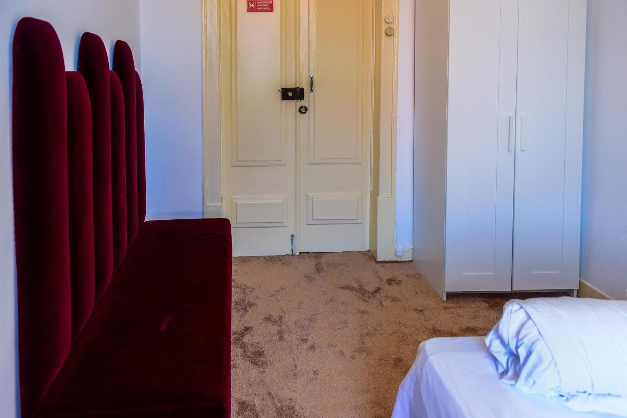 Alfama Guest house *