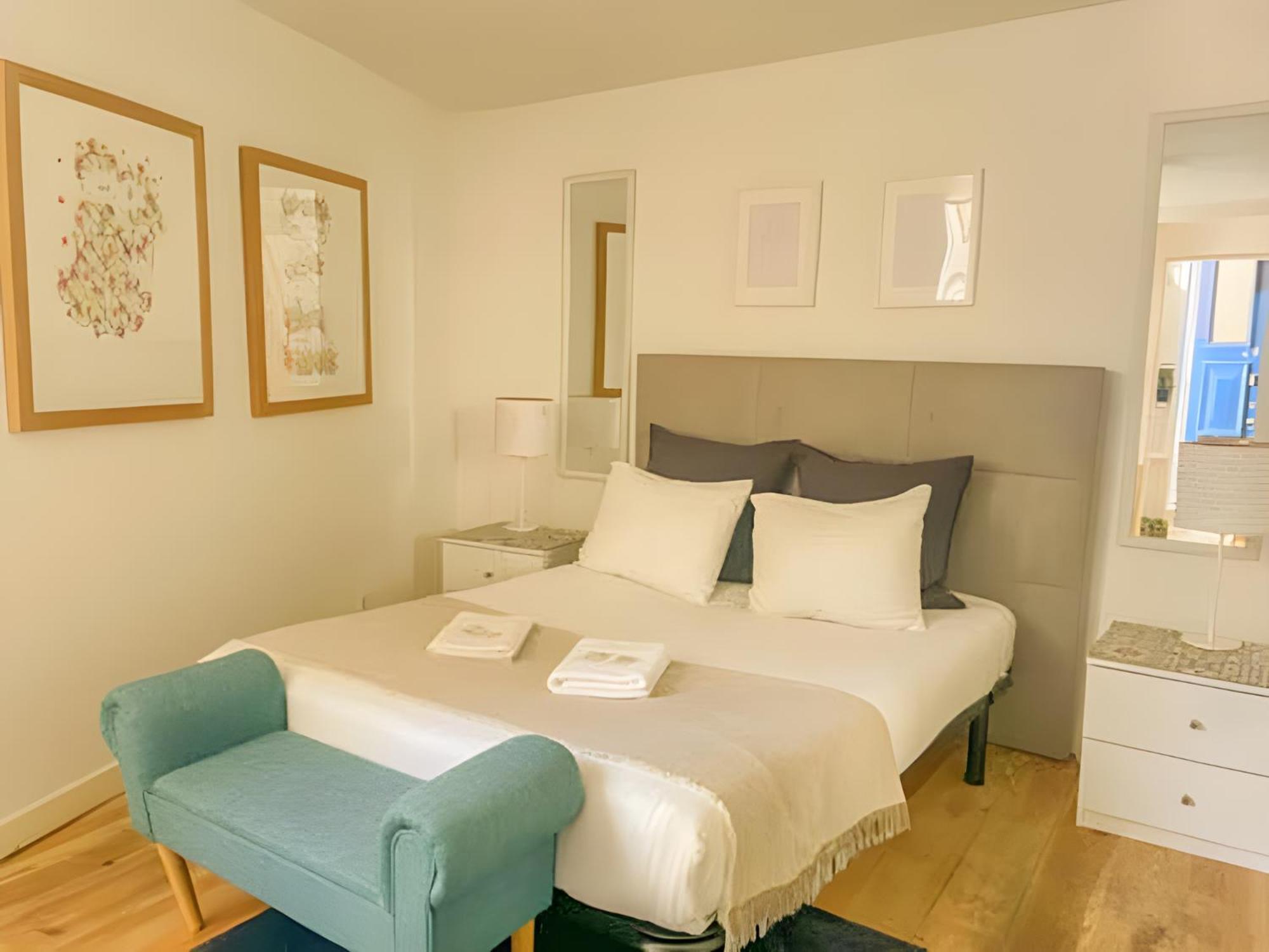 Apartment Historical Bica - 3 Bedroom Lisbon