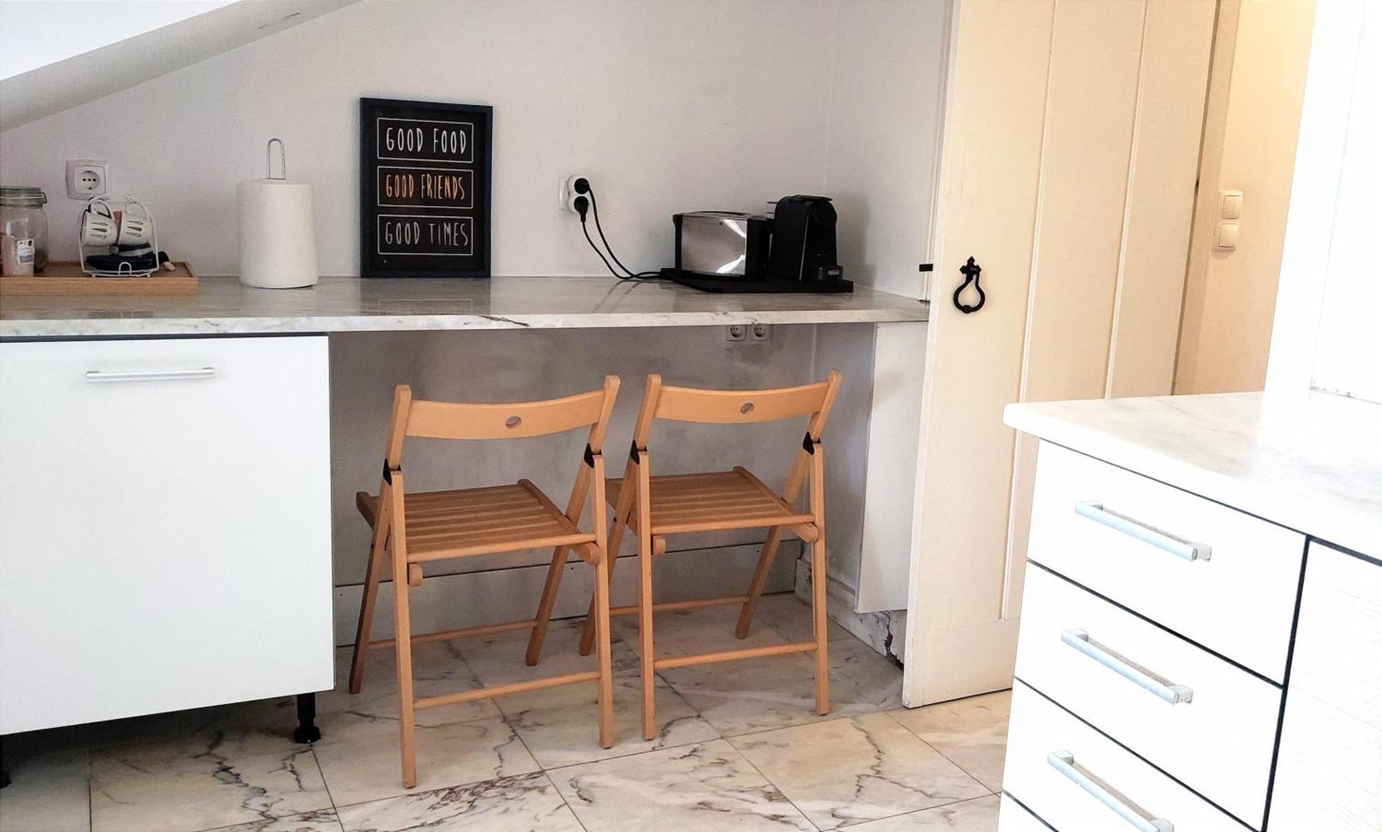 Triplo Com Wc Privativo No Coracao Do Chiado Quarto em Acomodações Particulares *