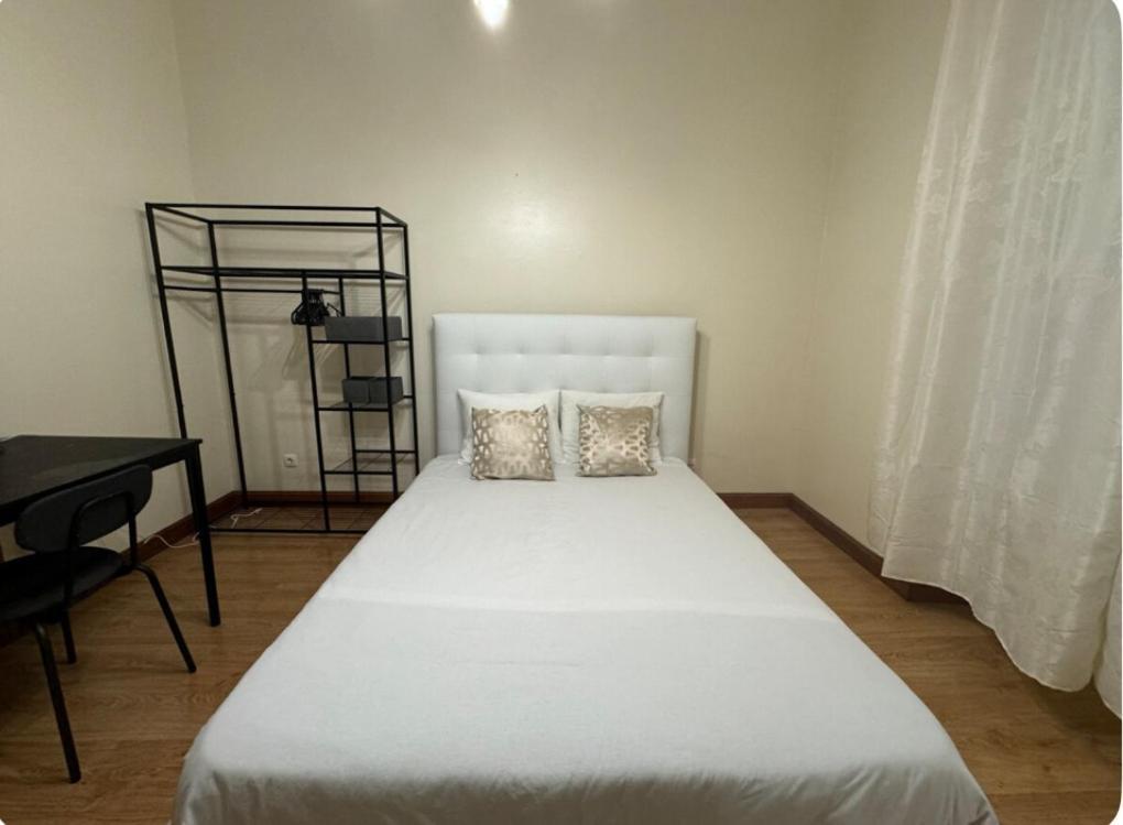 Hostel Anjos Station Lisbon