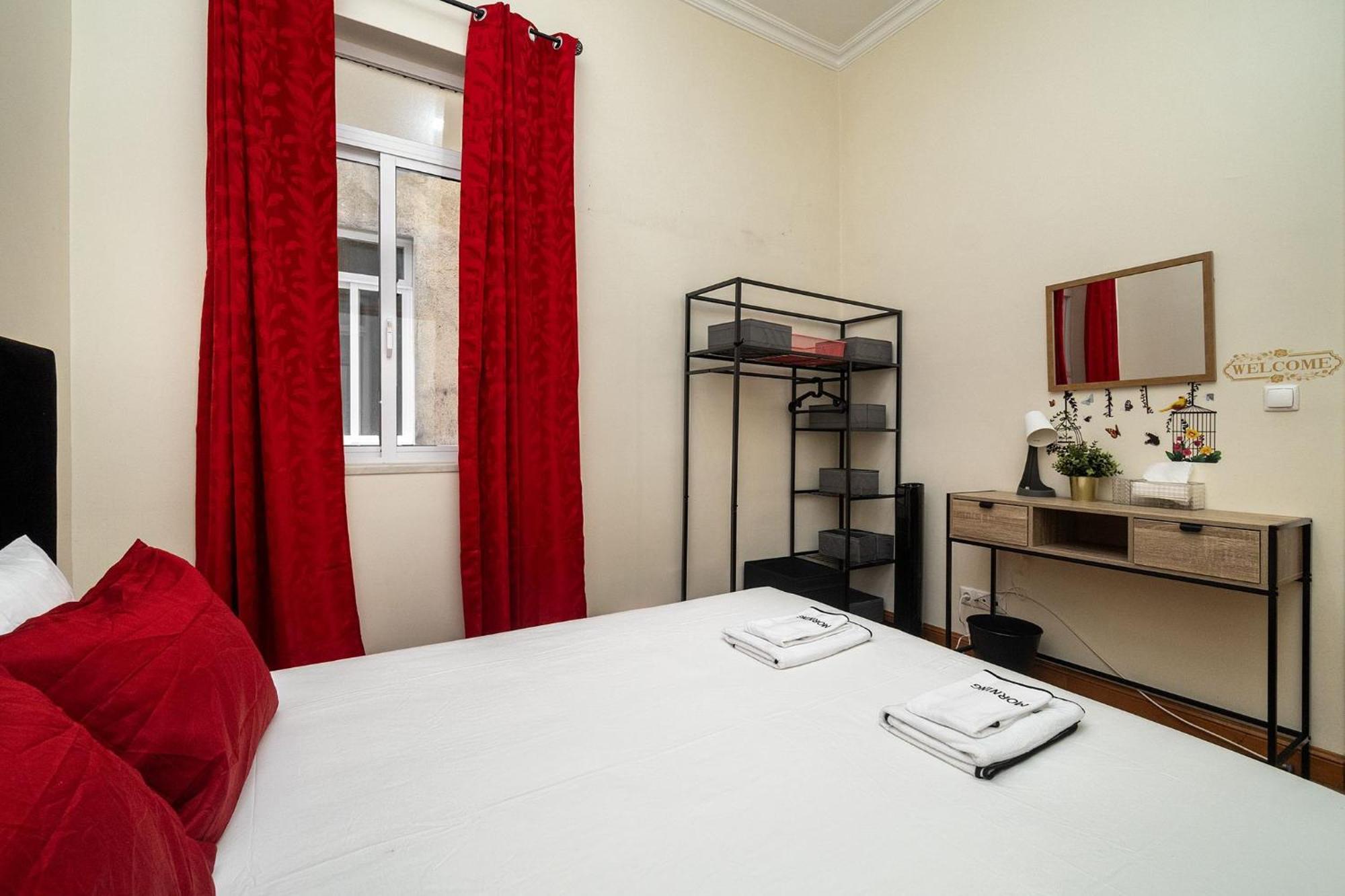 Anjos Station Hostel