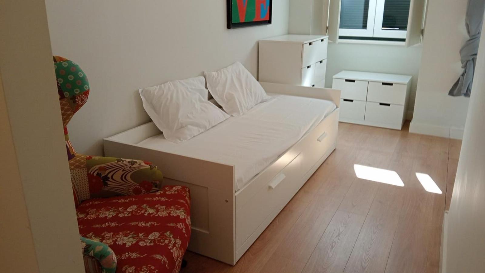 Apartment 2br Terrasse Townhouse Style With Ac | By Airnest Lisbon