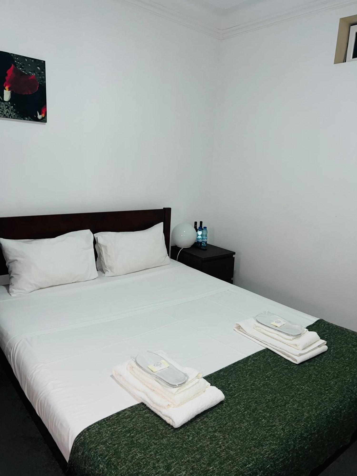 Sao Lazaro Bhuiyan Family Host Guest house