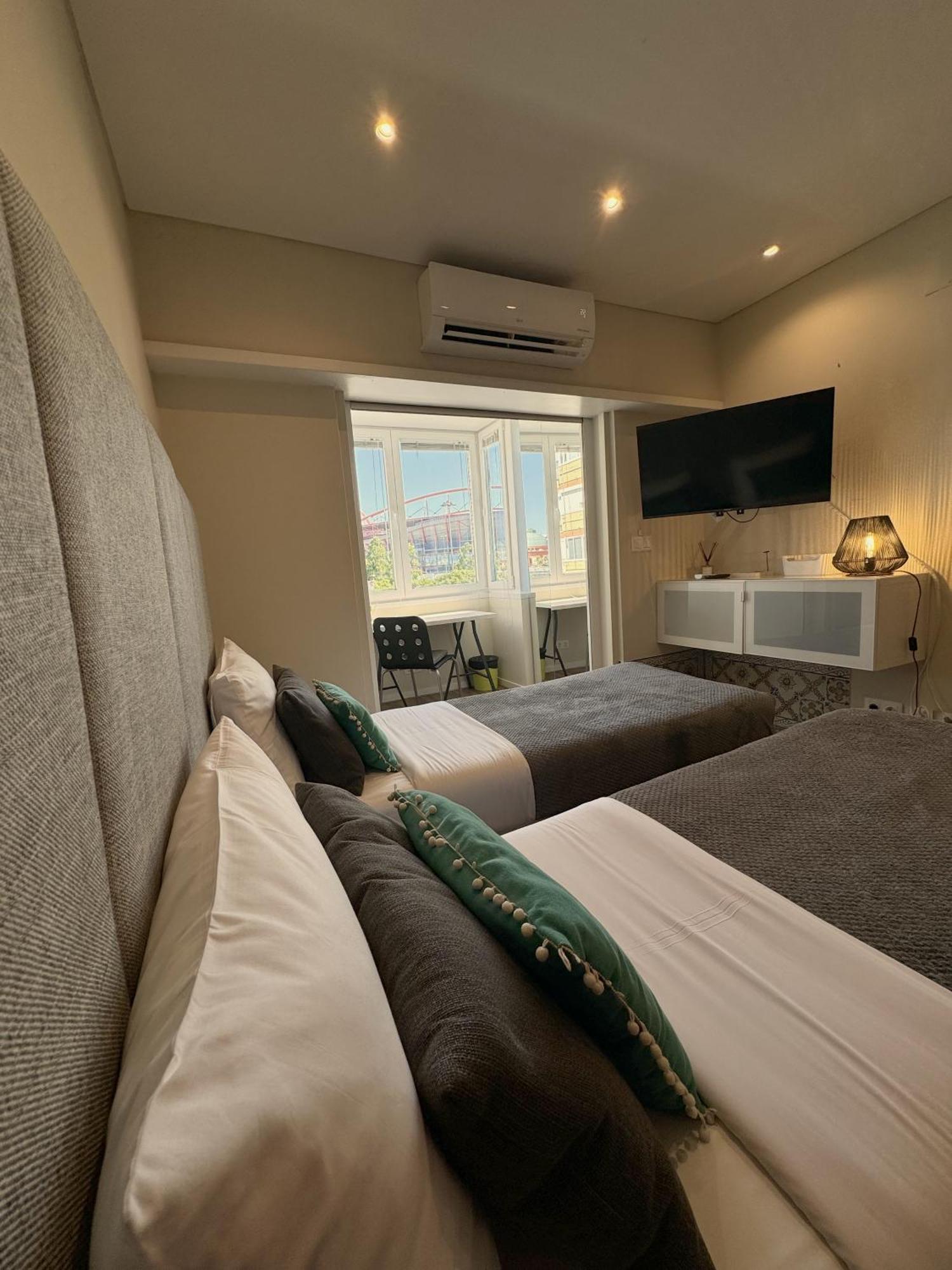 Lx Art Flats | Flat Two Guest house *
