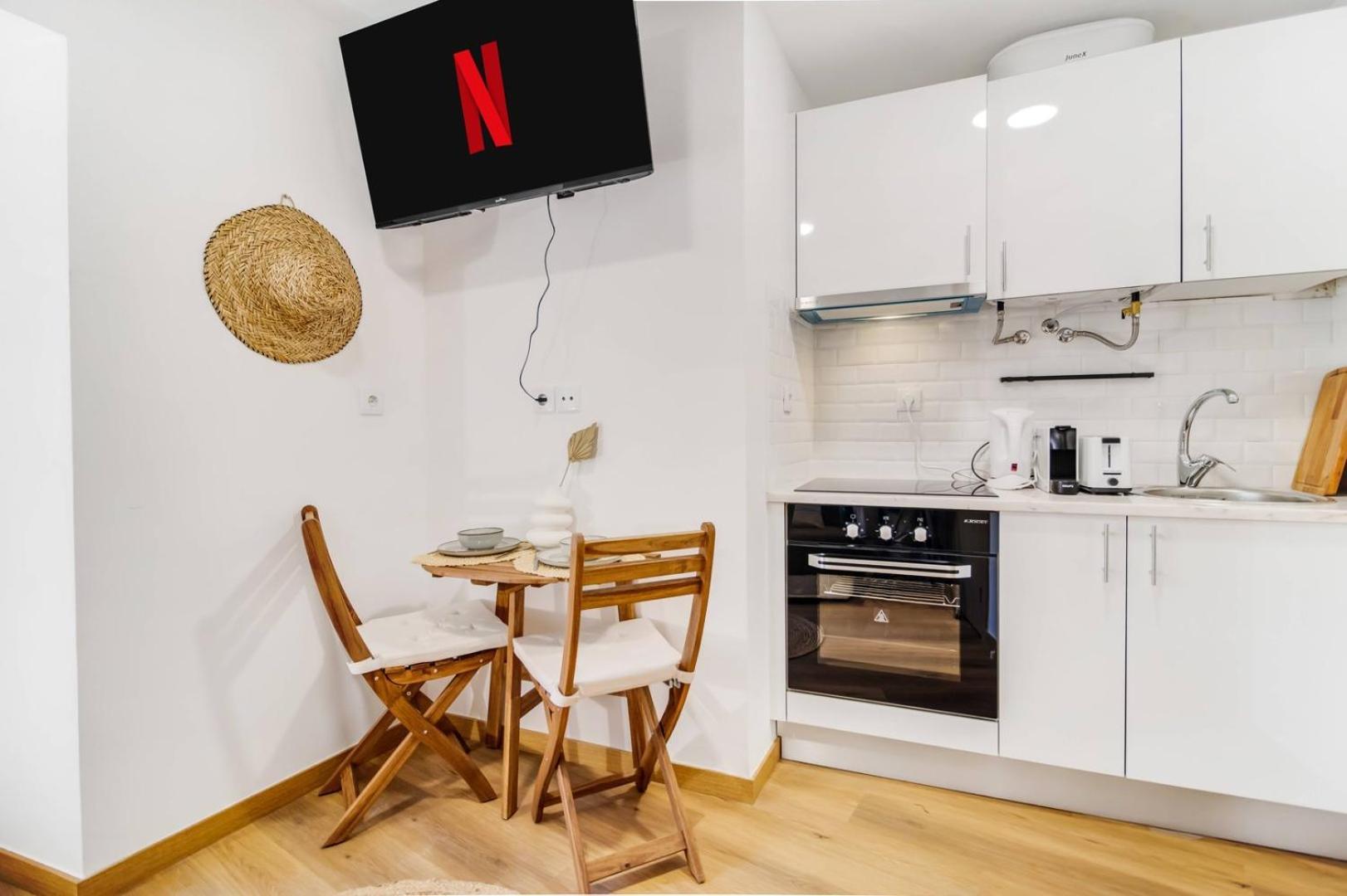 Modern Cocoon In Santos W Ac | By Airnest Apartment